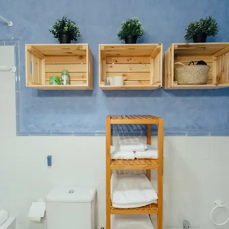Castilla Apartment *